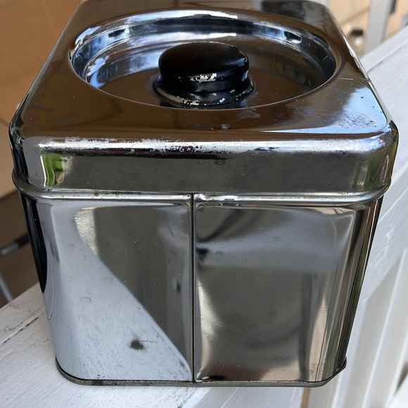 Beauty Ware by Lincoln Chrome Tea Cannister w. Lid 6.15x4.5x5" - Picture 6 of 17